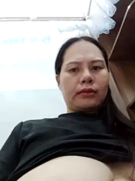 Snapshot of Baby-ladyass20 chatting on 06/17/26, 02:03 Baby-ladyass20 online show from 06/17/26, 02:03