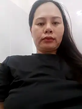 Snapshot of Baby-ladyass20 chatting on 06/19/26, 02:27 Baby-ladyass20 online show from 06/19/26, 02:27