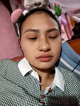 Snapshot of trieungoclnt chatting on 11/05/25, 02:39 trieungoclnt online show from 11/05/25, 02:39