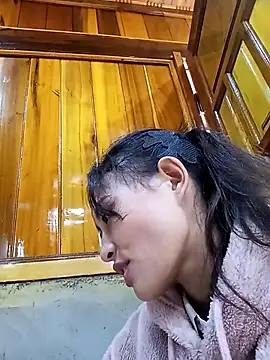 Snapshot of trieungoclnt chatting on 11/06/25, 04:02 trieungoclnt online show from 11/06/25, 04:02