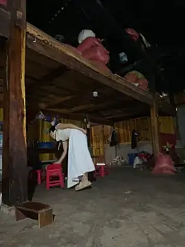 trieungoclnt online show from 02/08/26, 02:37