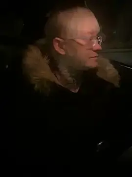 poussichienne online show from 02/16/26, 04:52