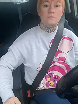 poussichienne online show from 03/16/26, 05:44