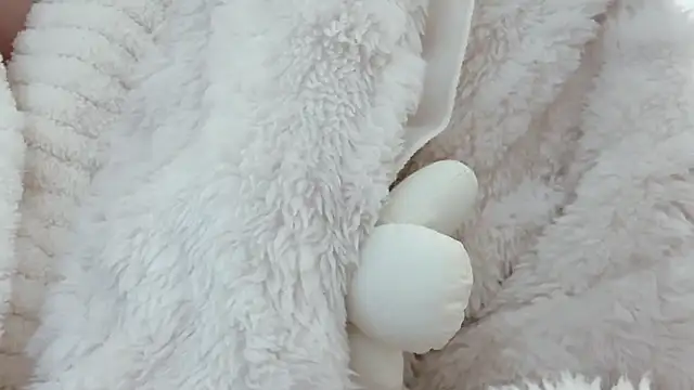 XinBaoa 156 online show from 12/06/24, 01:22