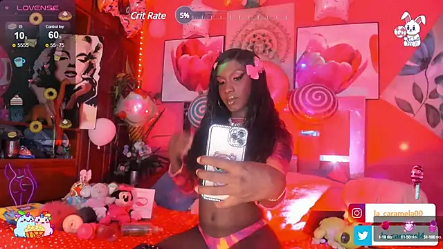 Snapshot of Dulcee_kandy chatting on 01/23/25, 01:35 Dulcee kandy online show from 01/23/25, 01:35