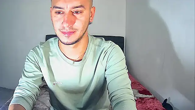 Kevin Torres online show from 11/12/25, 04:13