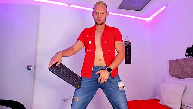 Snapshot of Damon_Bakert chatting on 11/01/25, 11:18 Damon Bakert online show from 11/01/25, 11:18