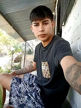 Lukas strong online show from 09/28/25, 02:11