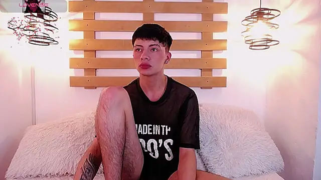 Steev Novoa online show from 02/02/25, 01:30