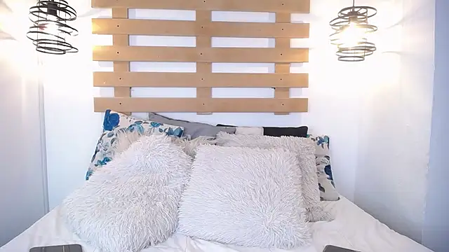 Steev Novoa online show from 02/04/25, 04:26