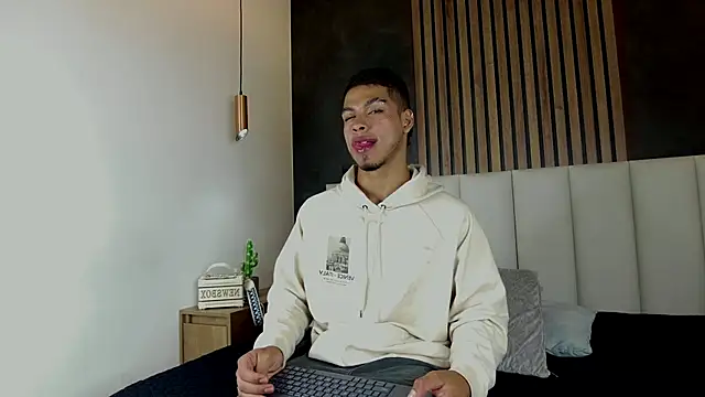 Ken-boy  online show from 02/03/25, 02:25