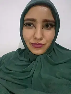 hannahayat online show from 12/29/24, 01:34