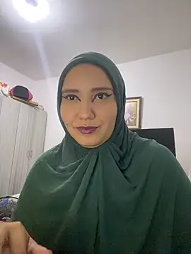 hannahayat online show from 02/14/25, 01:45