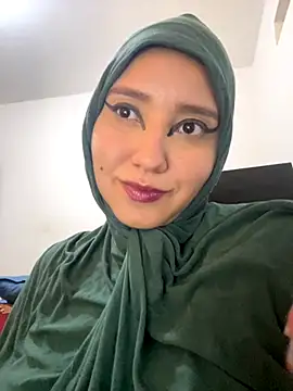 hannahayat online show from 10/03/25, 09:34