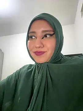 hannahayat online show from 10/20/25, 10:21