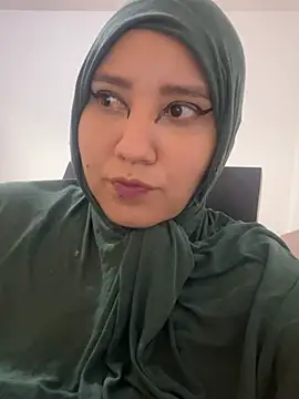 hannahayat online show from 02/25/26, 03:32