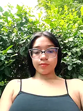 -VICKKY online show from 01/31/25, 01:34