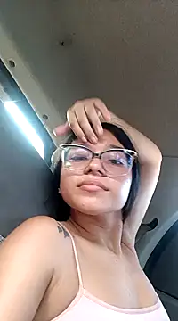 -VICKKY online show from 02/01/25, 09:51