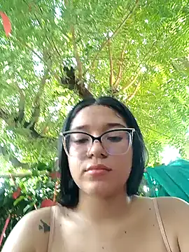 -VICKKY online show from 02/18/25, 08:36