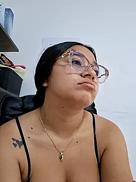 -VICKKY online show from 02/24/26, 02:04