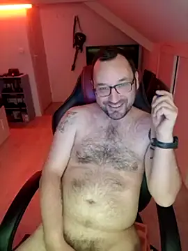 Snapshot of Fantaxx86 chatting on 02/11/25, 01:30 Fantaxx86 online show from 02/11/25, 01:30