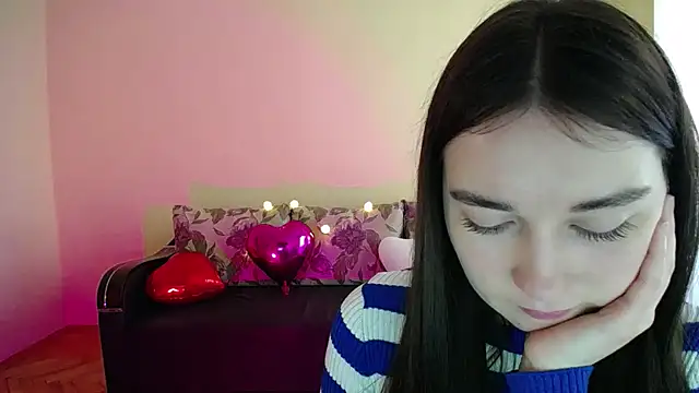 Pretty shy online show from 03/22/25, 12:57