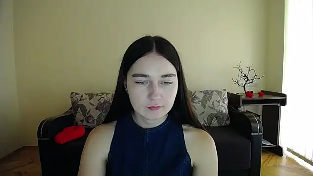 Pretty shy online show from 09/22/25, 08:49