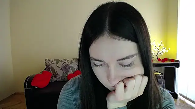 Pretty shy online show from 03/11/26, 09:48