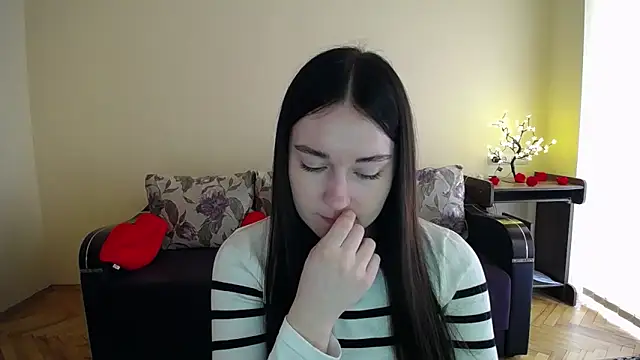 Pretty shy online show from 03/24/26, 09:03