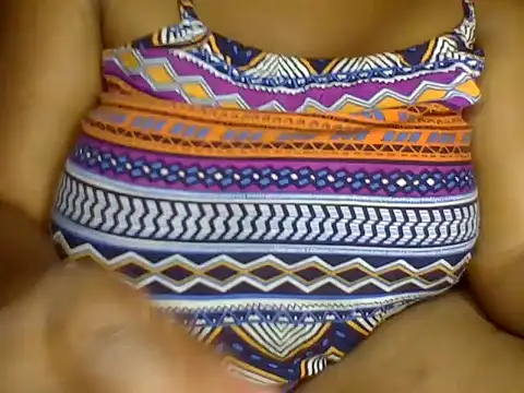 zoey10 online show from 10/24/25, 08:55