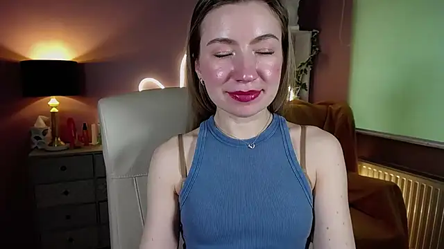 Snapshot of Mia_Tasty chatting on 03/14/25, 11:45 Mia Tasty online show from 03/14/25, 11:45