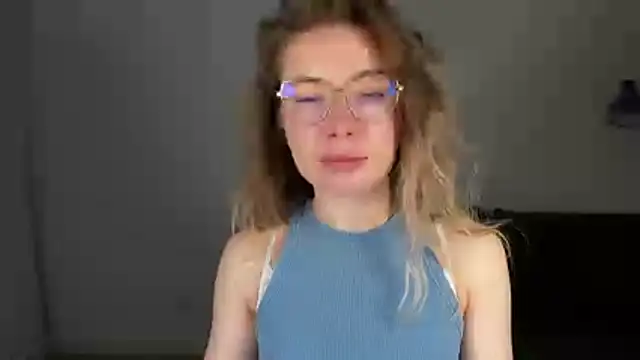 Snapshot of Mia_Tasty chatting on 01/11/26, 02:33 Mia Tasty online show from 01/11/26, 02:33