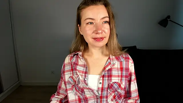 Snapshot of Mia_Tasty chatting on 02/07/26, 02:43 Mia Tasty online show from 02/07/26, 02:43