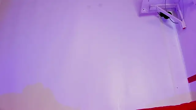 Snapshot of Chanelle_ chatting on 12/21/25, 03:08 Chanelle online show from 12/21/25, 03:08