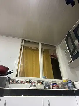 Snapshot of Emiily_lee chatting on 03/04/25, 01:12 Emiily lee online show from 03/04/25, 01:12