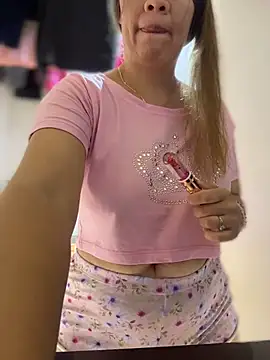 Emiily lee online show from 02/18/26, 09:05