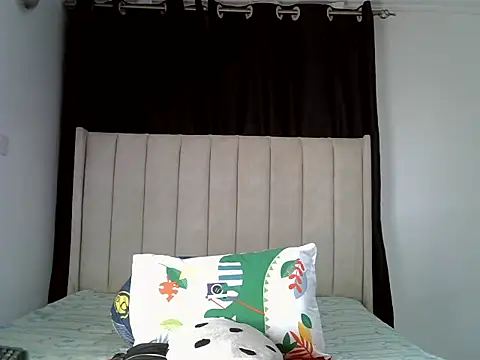 pretty hearty online show from 11/23/25, 08:41