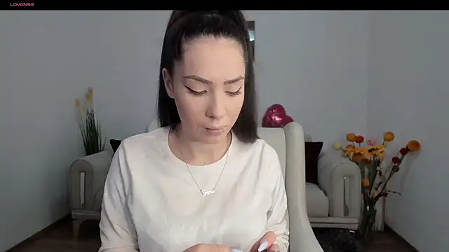 Emmapmg online show from 02/26/25, 11:52