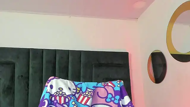 Snapshot of BonnieCute_ chatting on 03/02/25, 11:50 BonnieCute online show from 03/02/25, 11:50