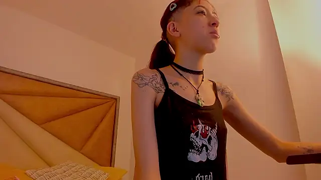 BonnieCute  online show from 02/12/26, 11:55