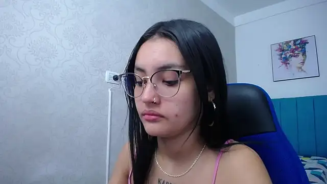 Snapshot of antonella_sweetlittle chatting on 01/26/25, 12:01 antonella sweetlittle online show from 01/26/25, 12:01