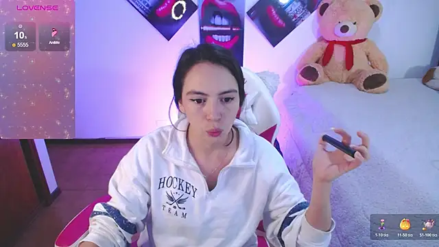 lika joshua online show from 11/28/25, 12:02