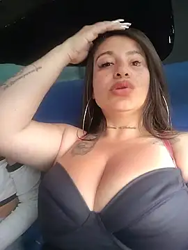 Snapshot of Alona_Evans chatting on 12/03/25, 05:44 Alona Evans online show from 12/03/25, 05:44