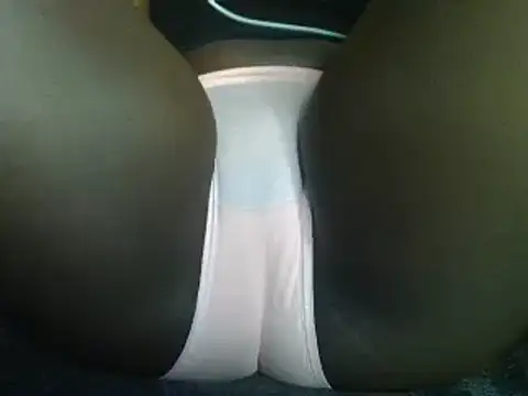 Snapshot of cute_neila chatting on 02/12/25, 06:19 cute neila online show from 02/12/25, 06:19