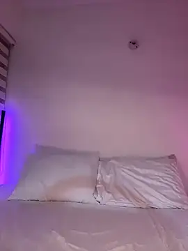 Cataleyasweet 19 online show from 10/29/25, 02:36