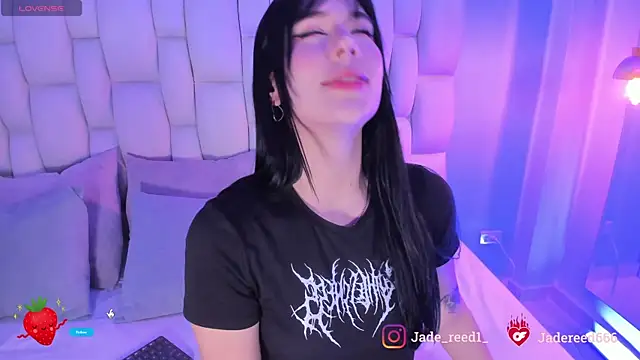 jade reeed online show from 12/22/25, 04:09