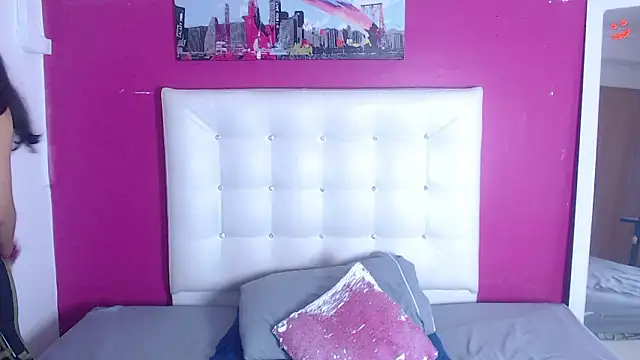 nextdoor fantasy1 online show from 03/04/26, 05:41