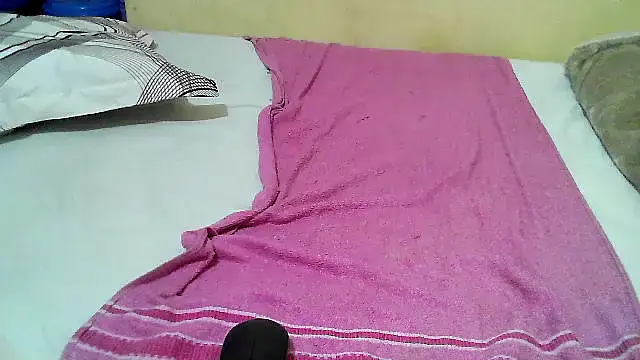 Quincy joyy online show from 10/09/25, 04:43