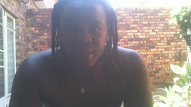 Snapshot of 2diviu234 chatting on 12/11/24, 12:23 2diviu234 online show from 12/11/24, 12:23