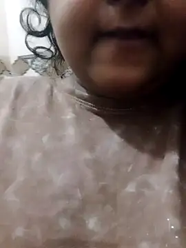 Snapshot of smile_pretty chatting on 12/09/24, 11:03 smile pretty online show from 12/09/24, 11:03